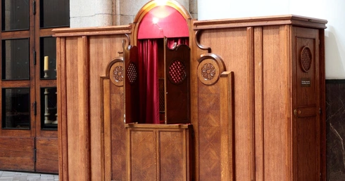 Francja: powrót do spowiedzi?