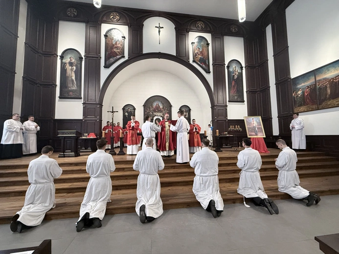 Ustanowienie nowych akolitów