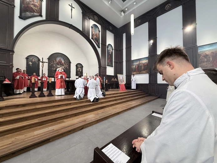 Ustanowienie nowych akolitów