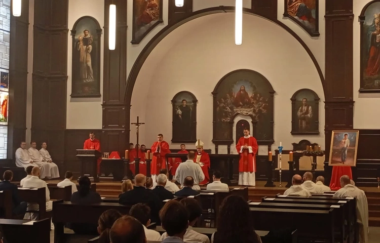 Katowice. Abp Andrzej Przybylski udzielił posługi akolitatu