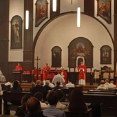 Katowice. Abp Andrzej Przybylski udzielił posługi akolitatu