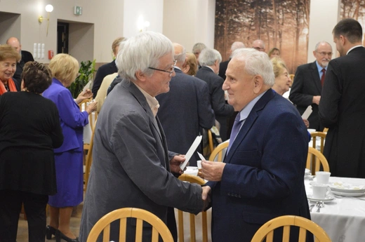 Świąteczne spotkanie profesorów i wykładowców