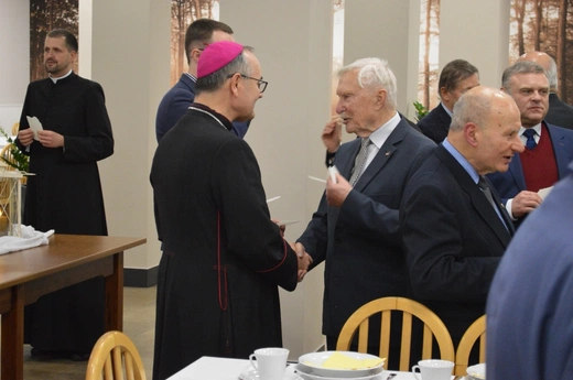 Świąteczne spotkanie profesorów i wykładowców