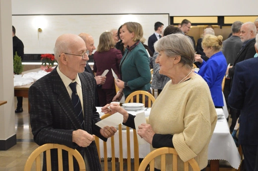 Świąteczne spotkanie profesorów i wykładowców
