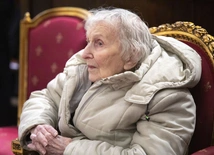 Wyniosła Chrystusa z płonącej katedry