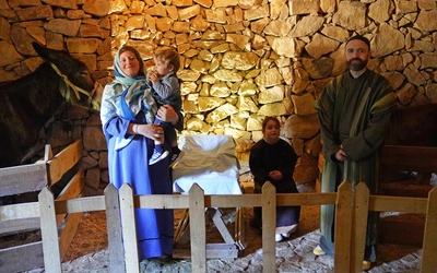 800 aktorów, 90 scen biblijnych. W Portugalii otwarto największą żywą szopkę w Europie