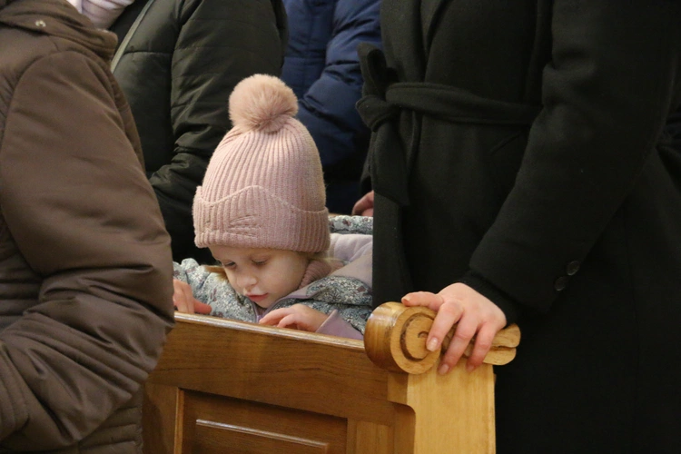 Strzegocin. Nowe witraże