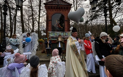 Figurki, które prowadzą do Betlejem