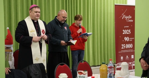 Gorzów Wlkp. Wigilia Caritas dla osób potrzebujących