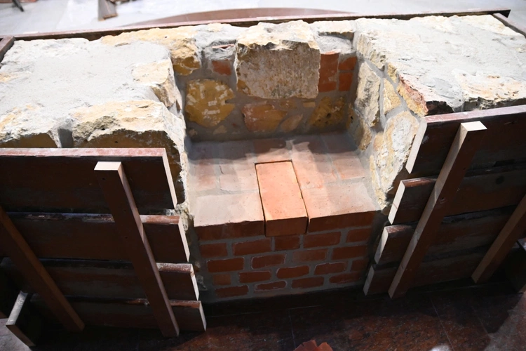 Ostatnie prace przed otwarciem katedry