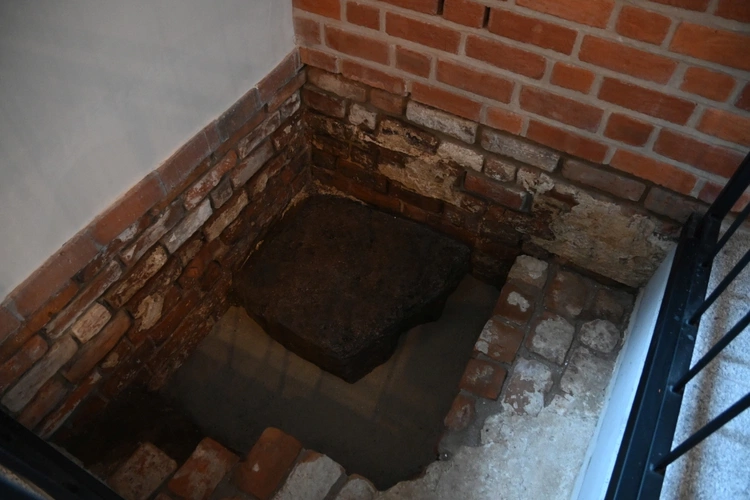 Ostatnie prace przed otwarciem katedry