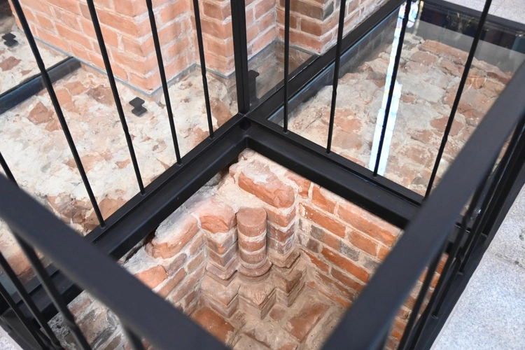 Ostatnie prace przed otwarciem katedry