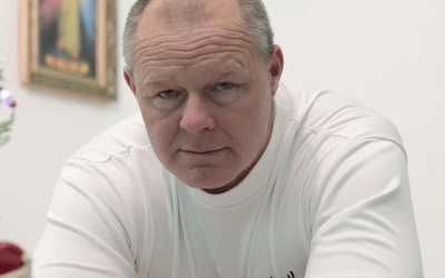 Był grypsującym recydywistą, przesiedział 19 lat. Dziś jest szafarzem Komunii Świętej