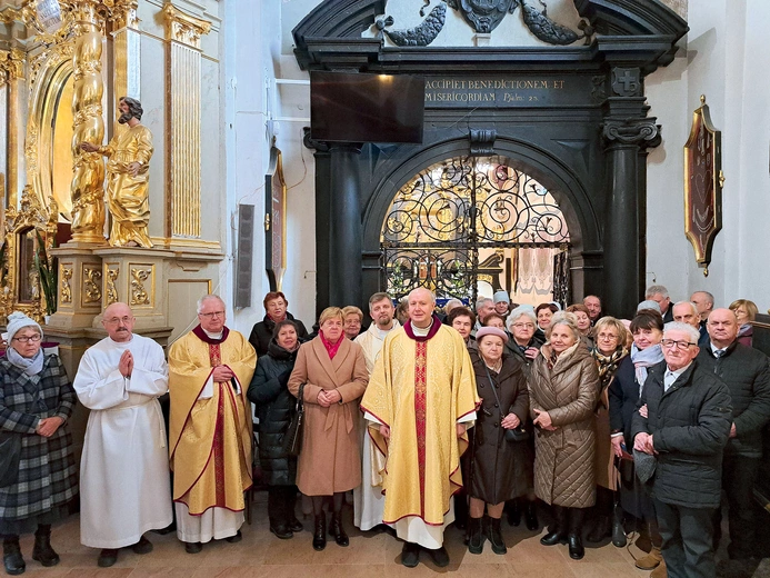 Uczestnicy rocznicowego spotkania.