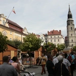 Statysyki diecezji legnickiej