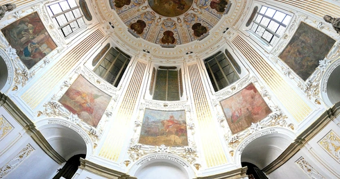 Statysyki diecezji legnickiej