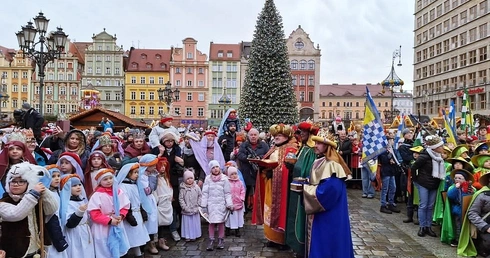 Zaproś kolędników z Orszaku Trzech Króli do swojego domu!