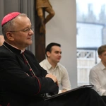 Biskup spotkał się z Młodzieżową Radą Duszpasterską w Rokitnie