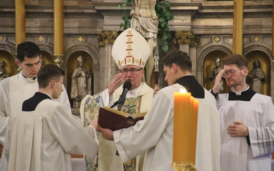 Płock. Pasterka w katedrze