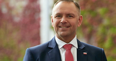 Prezydent Karol Nawrocki w rozmowie z „Gościem Niedzielnym”: Moim obowiązkiem jako prezydenta Polski jest mówić głosem Polaków