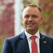 Prezydent Karol Nawrocki w rozmowie z „Gościem Niedzielnym”: Moim obowiązkiem jako prezydenta Polski jest mówić głosem Polaków