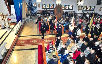 Witkowiccy wierni modlili się w odbudowanej świątyni.