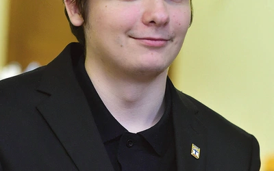 – Lider to ten, który służy innym – zauważa Juliusz. 