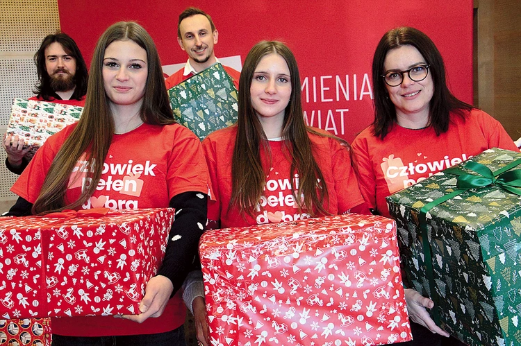 – W te dwa niepowtarzalne dni roku czujemy taki rodzaj radości, który dodaje sił do dalszego działania – zapewniają wolontariusze. Akcję wspierał w tym roku medialnie m.in. „Gość Krakowski”.