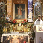 Łękawica. Rozpoczęcie peregrynacji relikwii i obrazu błogosławionej rodziny Ulmów w domach parafian