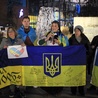 Ukraina krwawi, ale nie upada