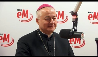 bp Artur Ważny: Katecheza powinna być przekazywana w środowisku wiary.