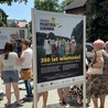 Wystawa plenerowa o ślubowanej pielgrzymce tarnogórskiej
