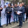 Katowice. Górniczy protest przed Ministerstwem Energii
