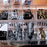 Kolekcjoner figurek z jajek niespodzianek