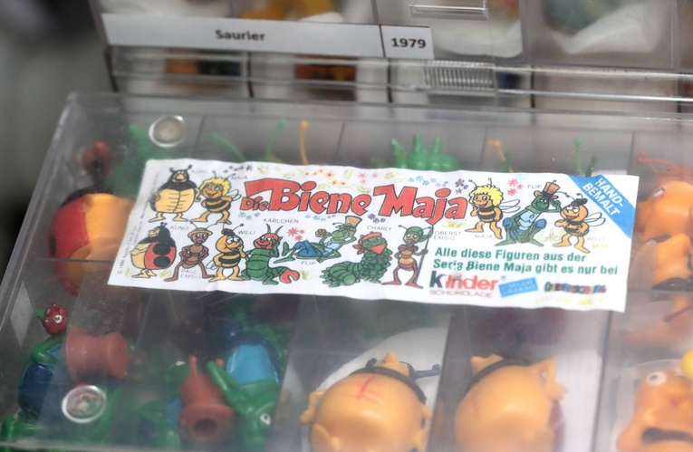 Kolekcjoner figurek z jajek niespodzianek