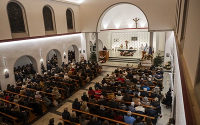 Podczas Mszy w Crans-Montana za ofiary tragedii 