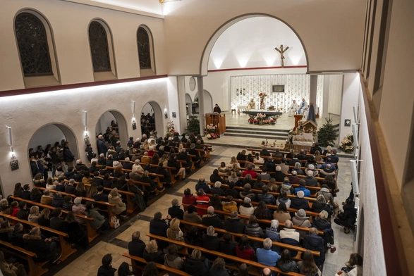Podczas Mszy w Crans-Montana za ofiary tragedii 