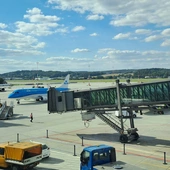 Kraków Airport. Pomimo częstych mgieł - 13 mln pasażerów w 2025 r. 