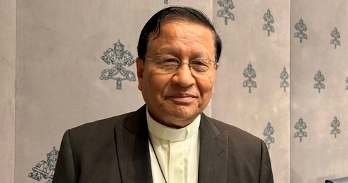 Kardynał z Mjanmy: religia jest kluczowa w budowaniu pokoju