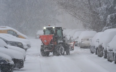IMGW ostrzega przed intensywnymi opadami śniegu: może spaść ponad pół metra