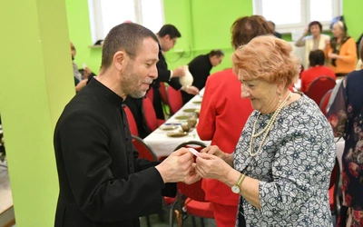 Kolęda, opłatek i świadectwo gorzowskich wspólnot Przyjaciół Paradyża