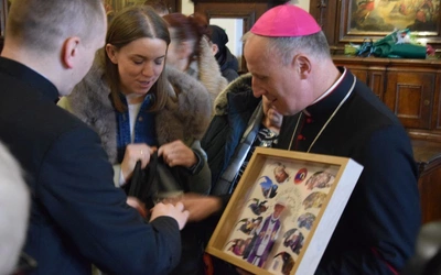 Pielgrzymi dziękowali za ocelenie życia na Jasnej Górze