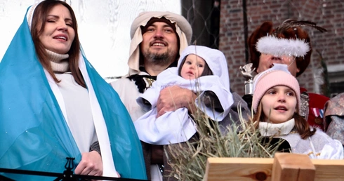 Kraków oddał Bogu pokłon! Orszak Trzech Króli odbył się tutaj już po raz 16.