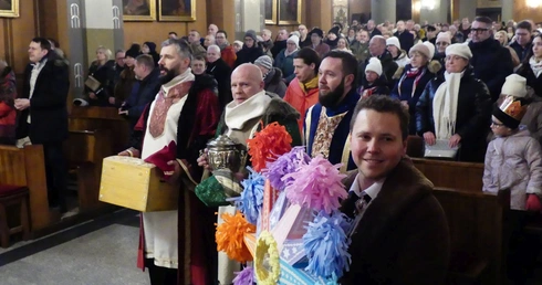 Orszak Trzech Króli w Bielsku-Białej 2026 - Msza św. w katedrze św. Mikołaja