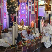 Bobrowniki. Wśród darów dobre uczynki