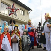 Przybysławice: Dla Emilki i Hani oraz z rzeszą kolędników misyjnych