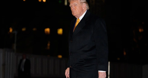 Rubio: Trump chce kupić Grenlandię, a nie najechać ją