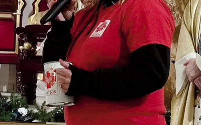  Leczenie Kingi można wesprzeć na portalu pomagam.pl. Wystarczy wpisać: „Pomóżmy malutkiej Kindze”. Cel jest już blisko! Z potrzebnych 225 tys. zł zebrano już 191 tys. zł.