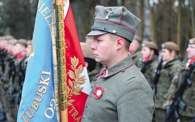 Uroczystości przeprowadzono  według ceremoniału wojskowego z udziałem Kompanii Honorowej 15 Lubuskiej Brygady Obrony Terytorialnej.