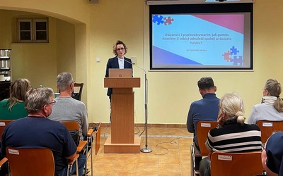 Kolejny ciekawy wykład o relacjach rodzic-dziecko w Instytucie Biskupa Wilhelma Pluty